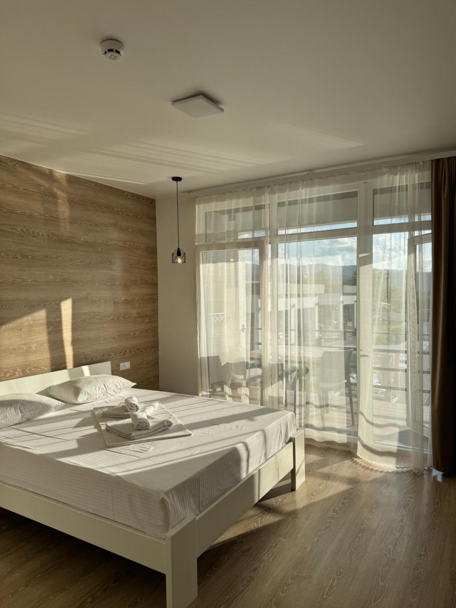 ホテル Modern House ソロトヴィノ エクステリア 写真